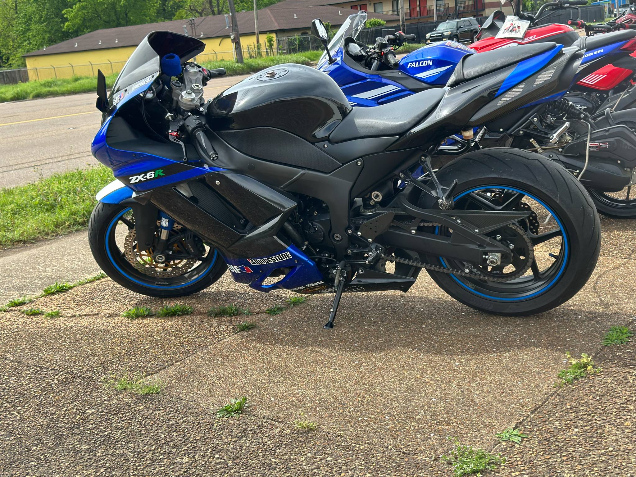 **USED KAWASAKI 600cc **